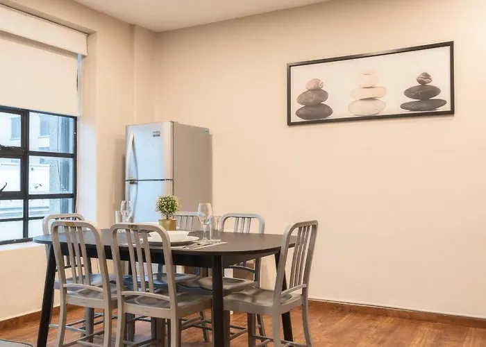 Holiday home 401 Location 3bdrm 2bath With Ac Rooftop *